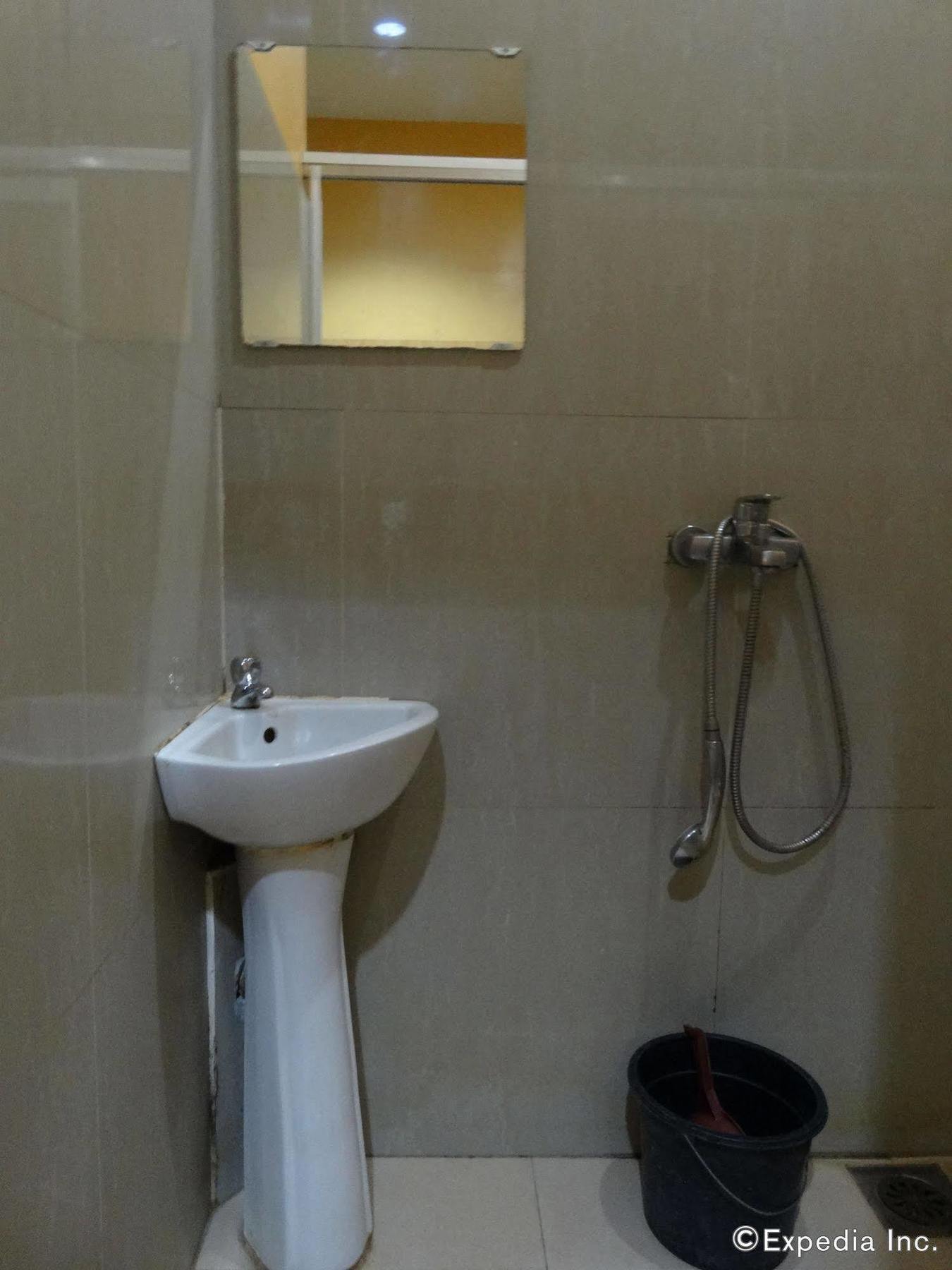 Daylight Inn Davao Ngoại thất bức ảnh