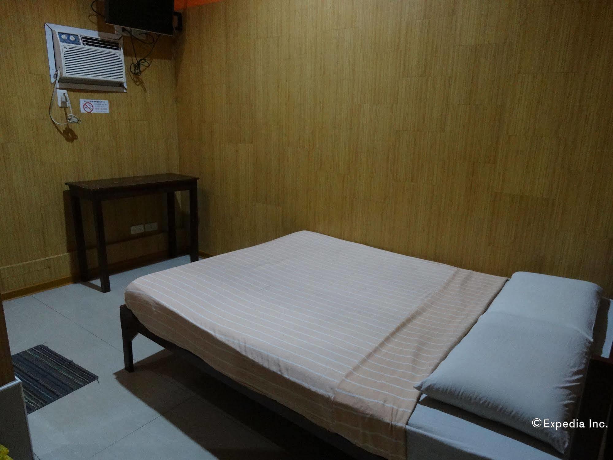 Daylight Inn Davao Ngoại thất bức ảnh