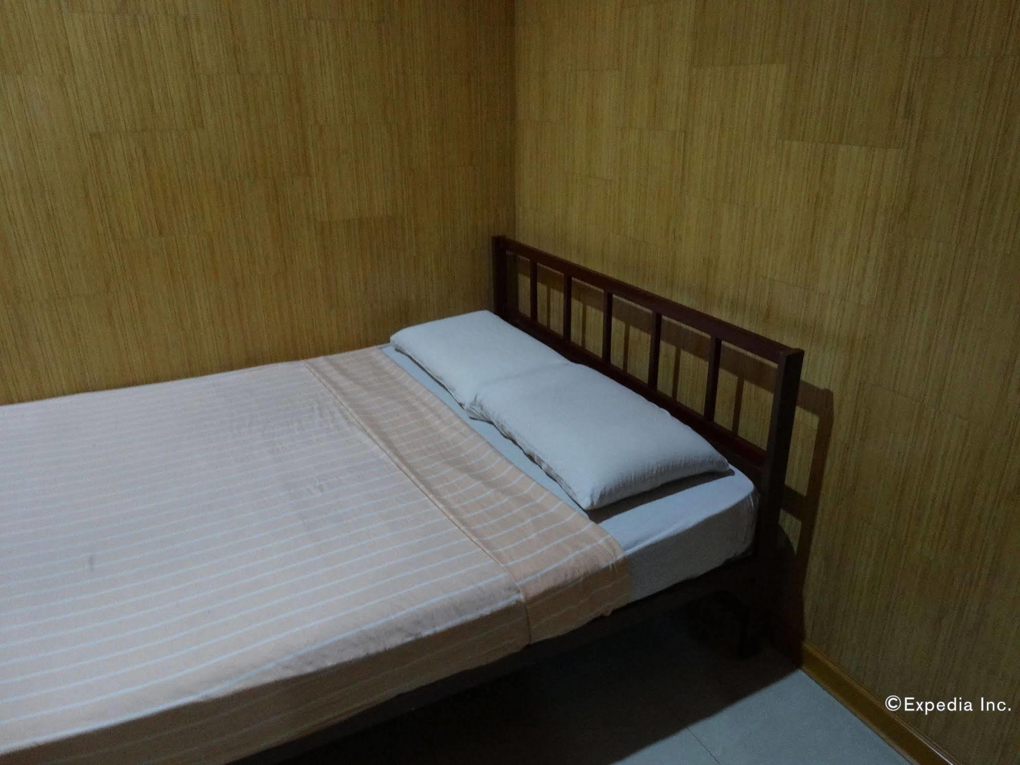 Daylight Inn Davao Ngoại thất bức ảnh