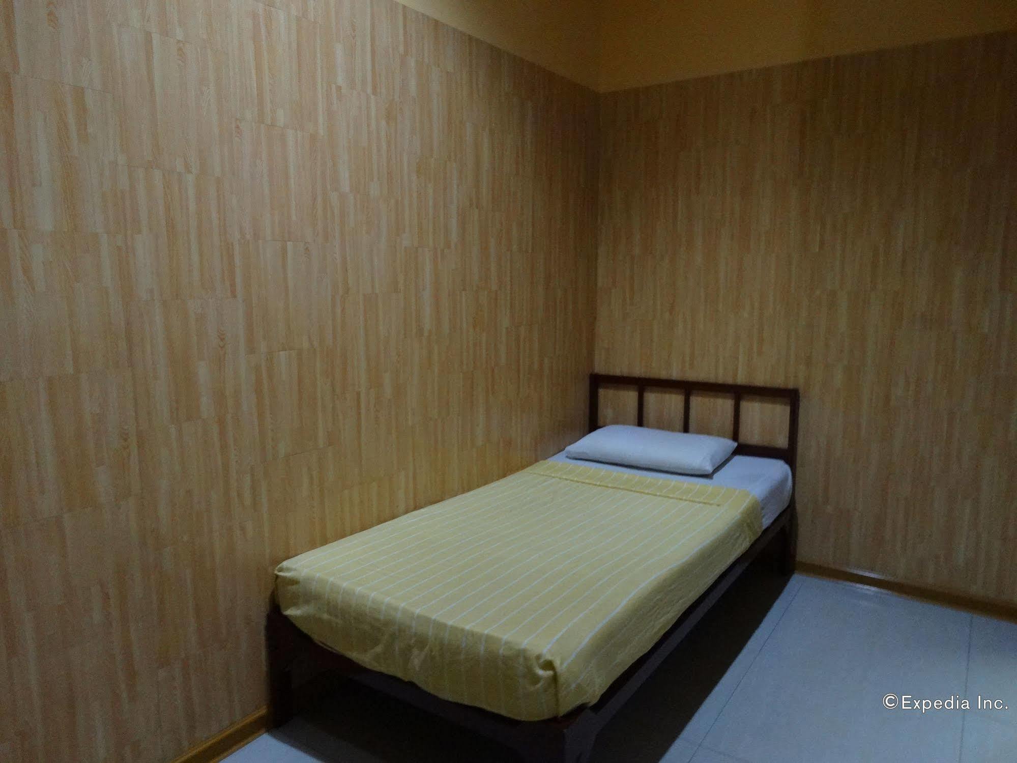 Daylight Inn Davao Ngoại thất bức ảnh