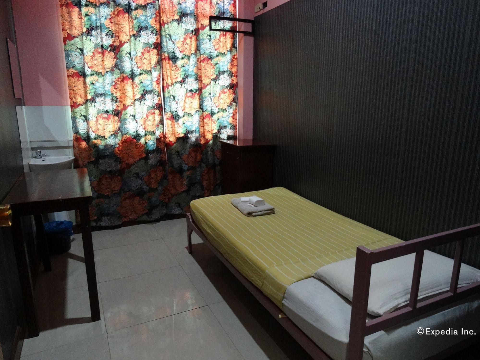 Daylight Inn Davao Ngoại thất bức ảnh