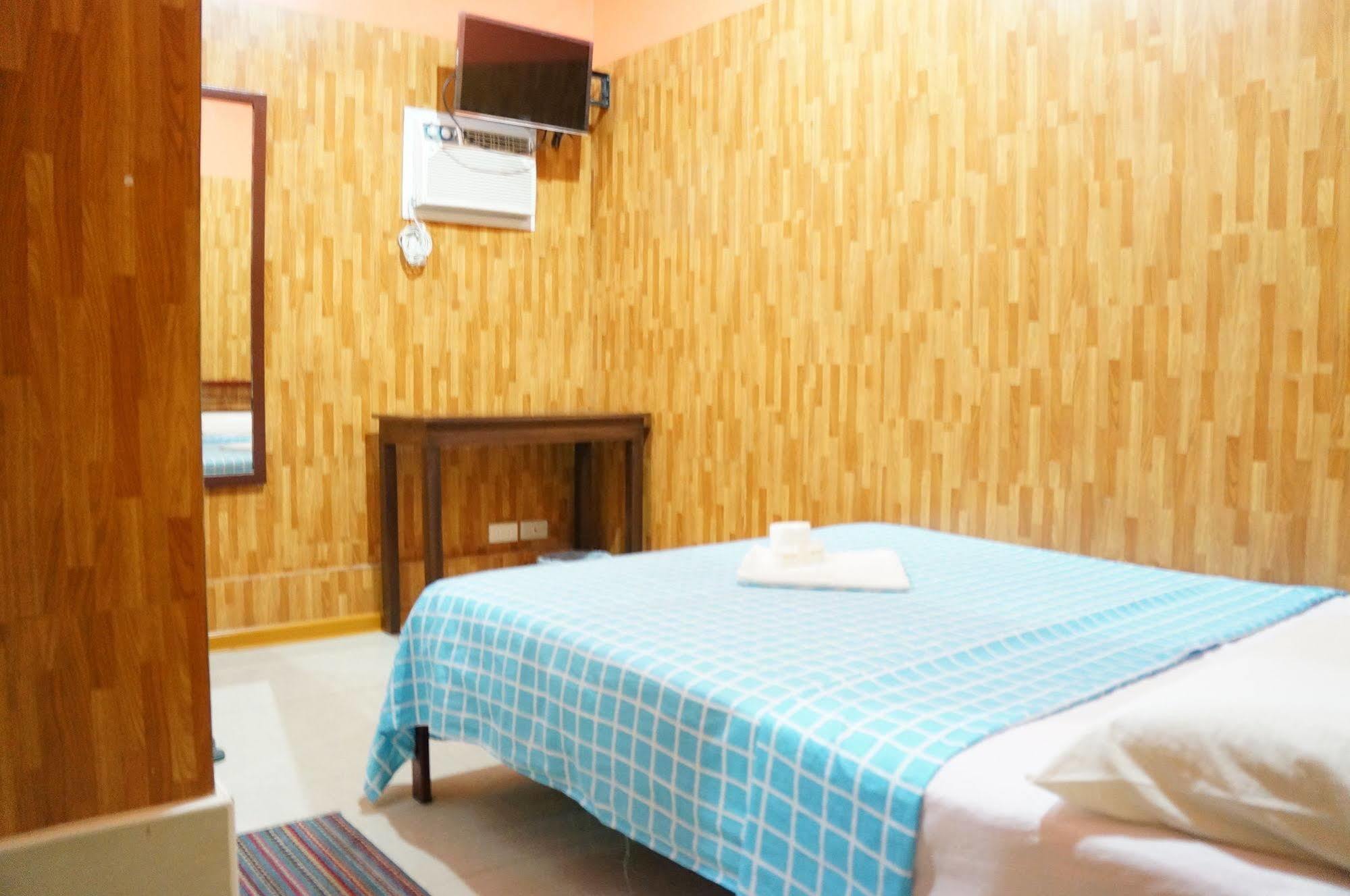 Daylight Inn Davao Ngoại thất bức ảnh