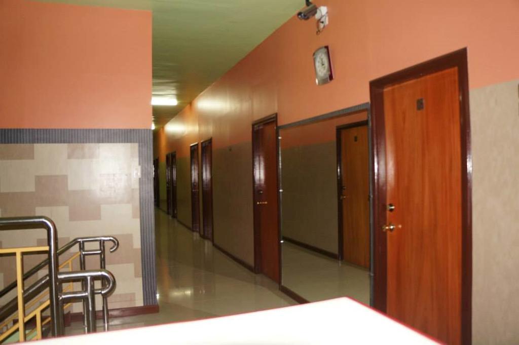 Daylight Inn Davao Ngoại thất bức ảnh