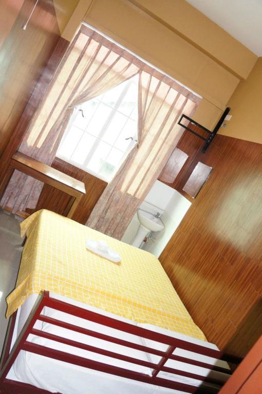 Daylight Inn Davao Ngoại thất bức ảnh