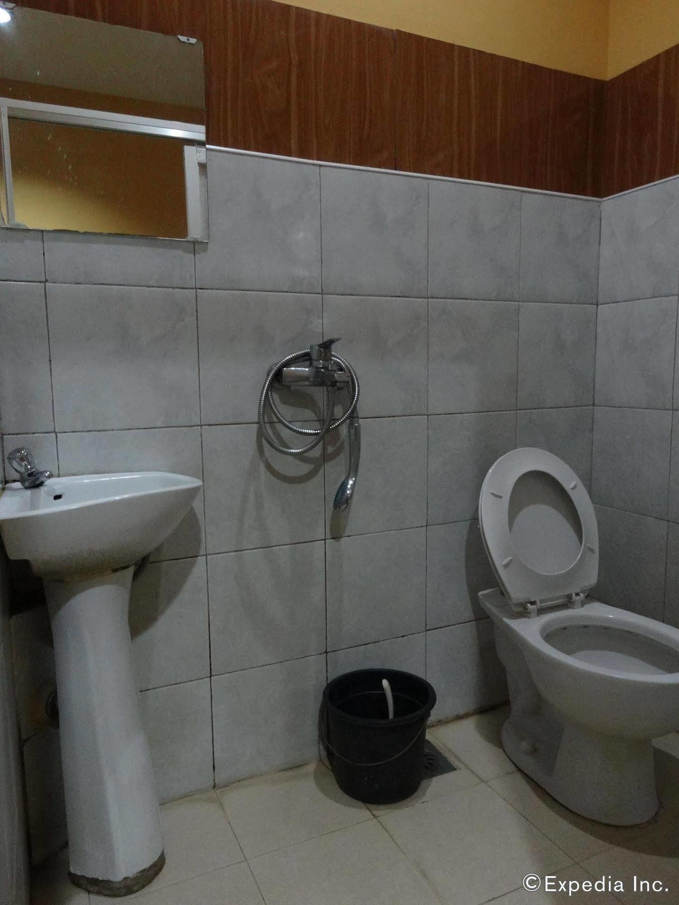 Daylight Inn Davao Ngoại thất bức ảnh